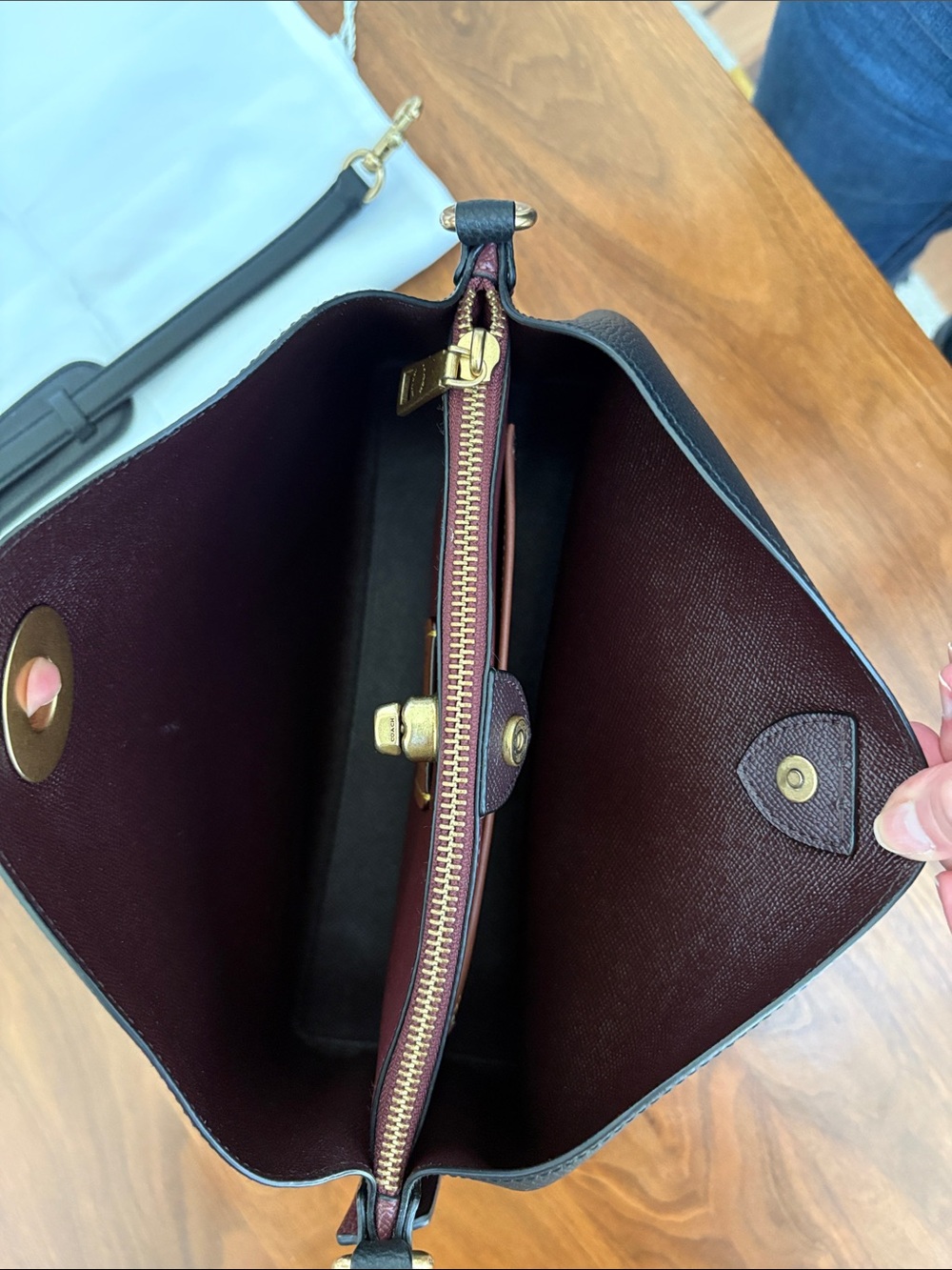 COACH Willow Bucket Bag Pebbled Leather Black Brass Hardware 2 straps Like New - Picture 6 of 10
